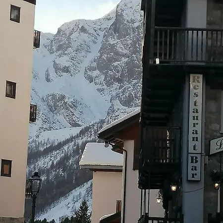 Apartman Casa Cervinia Oasi Della Montagna *